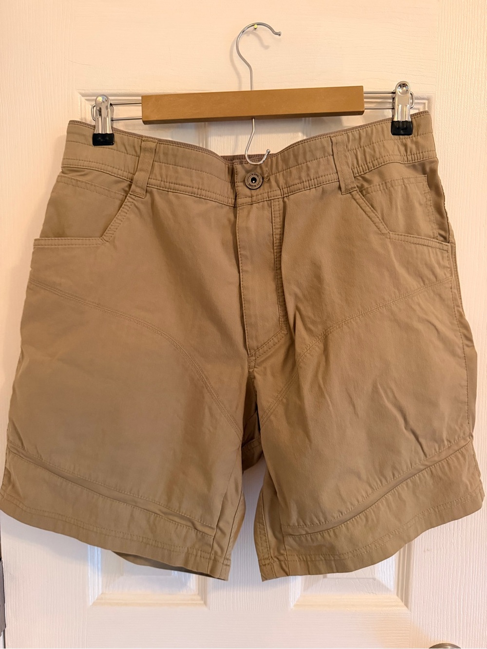 Kuhl Cargo Shorts Mens 34 Beige Flat Front Outdoor Hiking Nylon Spandex
